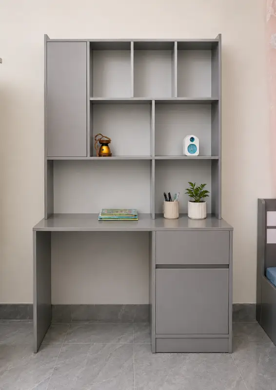 Bàn học nhựa Chin Huei 2.0 Plus xám HĐ - BHCH10