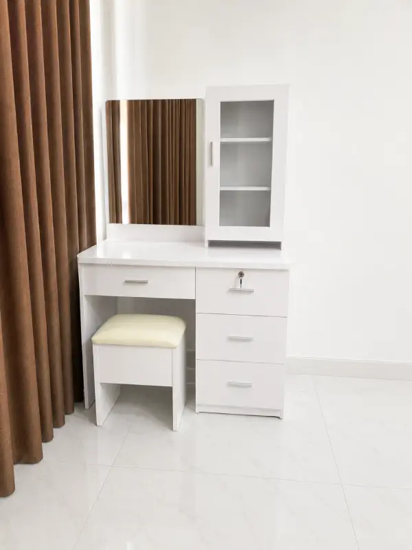 Phân Biệt Bàn Trang Điểm Chin Huei Tiêu Chuẩn Và Chin Huei 2.0 Plus